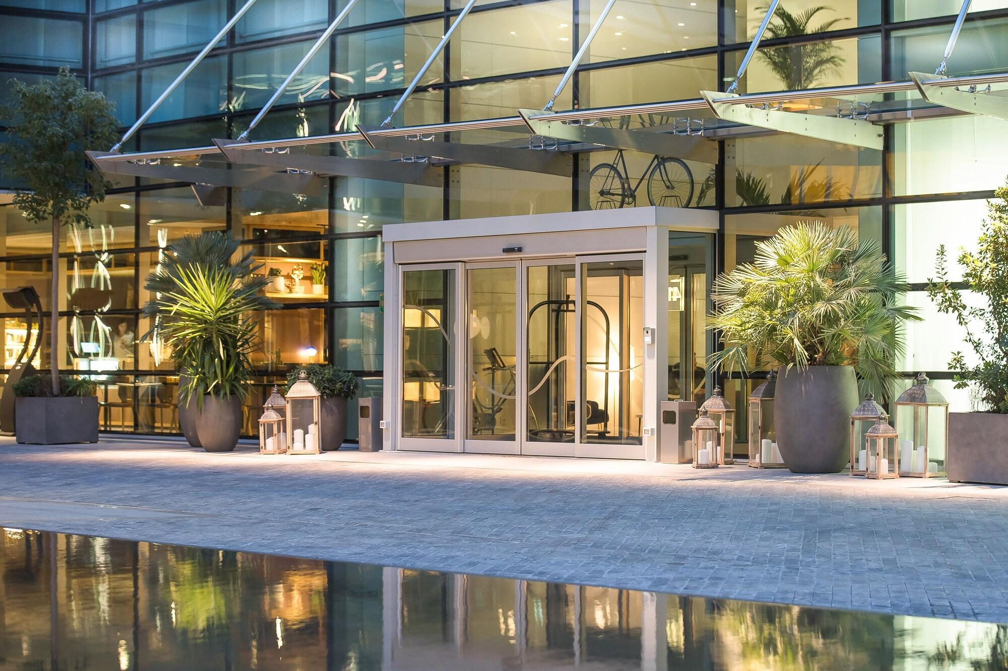 Innside By Melia Milano Torre Galfa Dış mekan fotoğraf